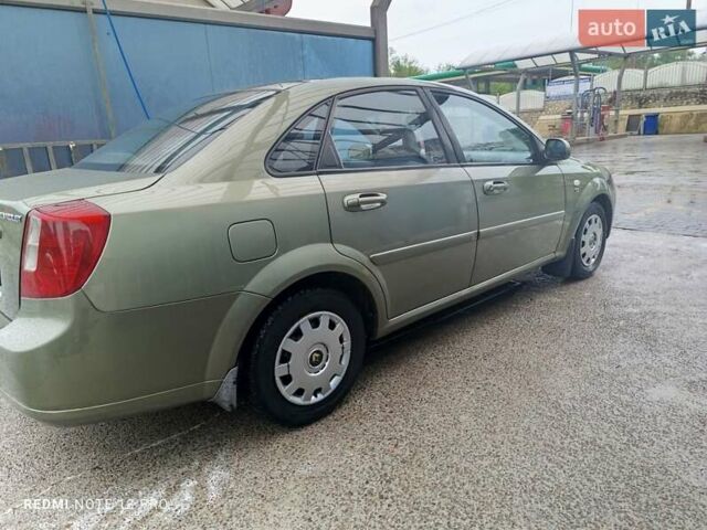 Зелений Шевроле Лачетті, об'ємом двигуна 1.6 л та пробігом 280 тис. км за 3499 $, фото 3 на Automoto.ua