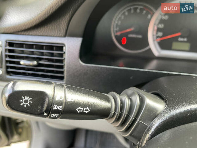 Зелений Шевроле Лачетті, об'ємом двигуна 1.8 л та пробігом 104 тис. км за 5200 $, фото 28 на Automoto.ua