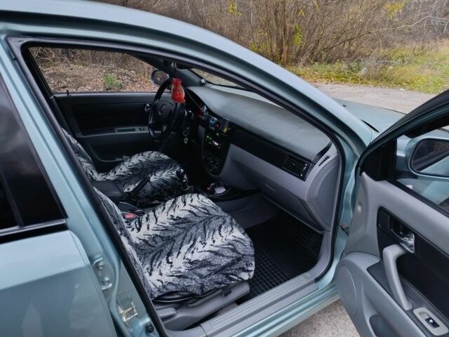 Зеленый Шевроле Лачетти, объемом двигателя 1.8 л и пробегом 208 тыс. км за 3800 $, фото 6 на Automoto.ua