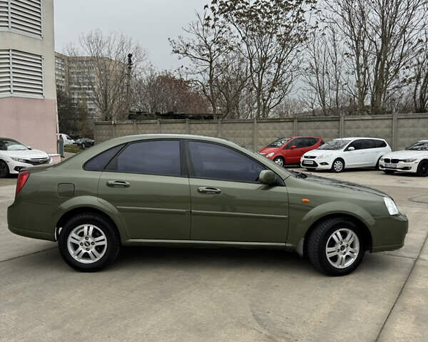 Зеленый Шевроле Лачетти, объемом двигателя 1.8 л и пробегом 340 тыс. км за 4400 $, фото 2 на Automoto.ua