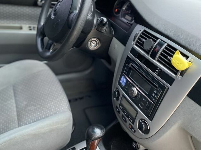 Зеленый Шевроле Лачетти, объемом двигателя 1.8 л и пробегом 315 тыс. км за 4400 $, фото 14 на Automoto.ua