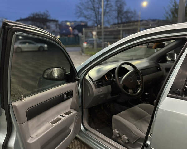 Зеленый Шевроле Лачетти, объемом двигателя 1.6 л и пробегом 287 тыс. км за 3100 $, фото 8 на Automoto.ua