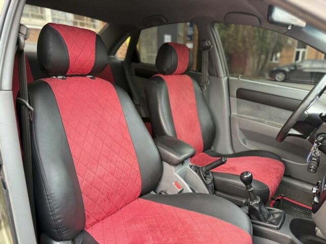 Зелений Шевроле Лачетті, об'ємом двигуна 1.8 л та пробігом 200 тис. км за 3300 $, фото 8 на Automoto.ua