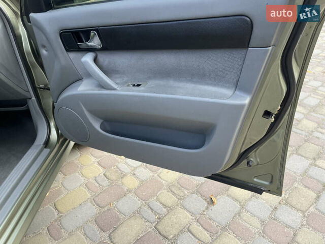 Зелений Шевроле Лачетті, об'ємом двигуна 1.8 л та пробігом 104 тис. км за 5200 $, фото 45 на Automoto.ua