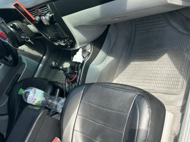 Зеленый Шевроле Лачетти, объемом двигателя 1.6 л и пробегом 301 тыс. км за 3650 $, фото 6 на Automoto.ua