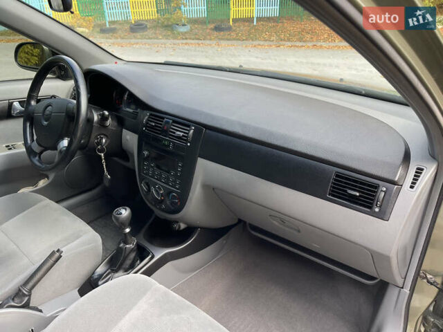 Зелений Шевроле Лачетті, об'ємом двигуна 1.8 л та пробігом 104 тис. км за 5200 $, фото 41 на Automoto.ua