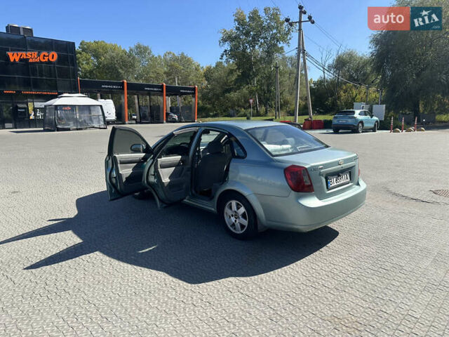 Зелений Шевроле Лачетті, об'ємом двигуна 1.8 л та пробігом 222 тис. км за 4000 $, фото 6 на Automoto.ua