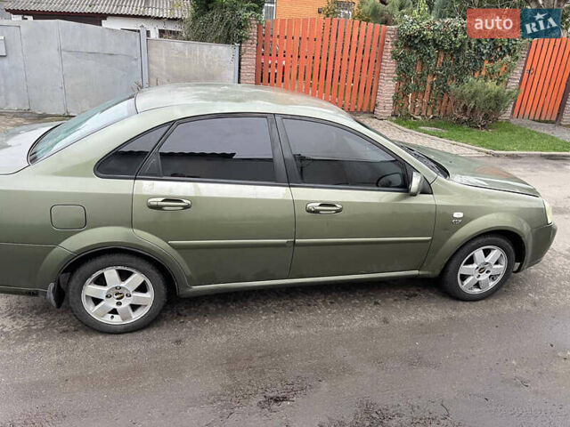 Зеленый Шевроле Лачетти, объемом двигателя 1.8 л и пробегом 275 тыс. км за 2600 $, фото 6 на Automoto.ua
