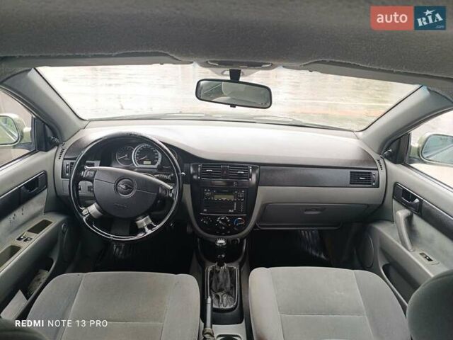 Зелений Шевроле Лачетті, об'ємом двигуна 1.6 л та пробігом 280 тис. км за 3499 $, фото 6 на Automoto.ua