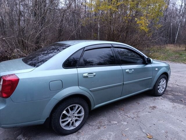 Зеленый Шевроле Лачетти, объемом двигателя 1.8 л и пробегом 208 тыс. км за 3800 $, фото 2 на Automoto.ua