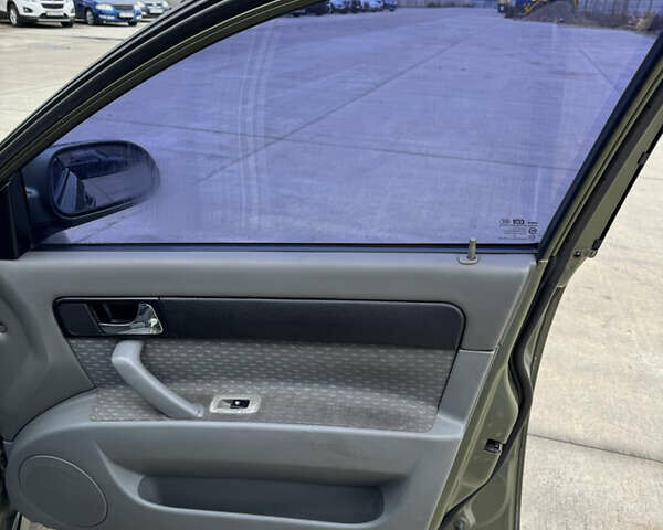 Зеленый Шевроле Лачетти, объемом двигателя 1.8 л и пробегом 340 тыс. км за 4400 $, фото 16 на Automoto.ua