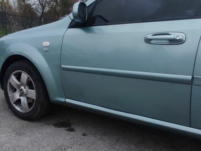 Зеленый Шевроле Лачетти, объемом двигателя 1.6 л и пробегом 223 тыс. км за 3900 $, фото 9 на Automoto.ua