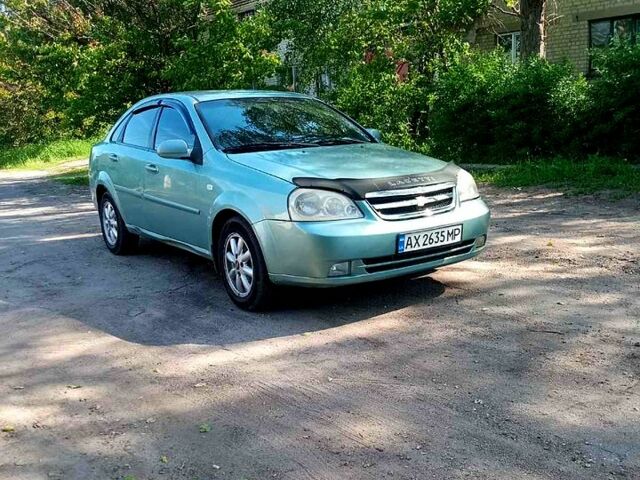 Зелений Шевроле Лачетті, об'ємом двигуна 1.8 л та пробігом 260 тис. км за 3900 $, фото 4 на Automoto.ua