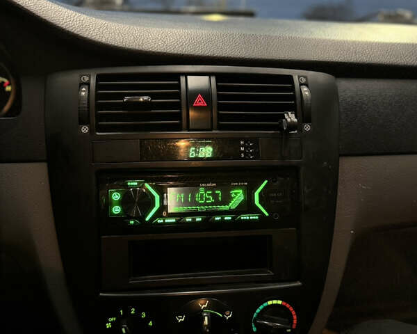 Зеленый Шевроле Лачетти, объемом двигателя 1.6 л и пробегом 287 тыс. км за 3100 $, фото 10 на Automoto.ua