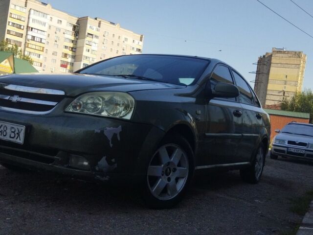 Зеленый Шевроле Лачетти, объемом двигателя 1.8 л и пробегом 273 тыс. км за 2300 $, фото 3 на Automoto.ua