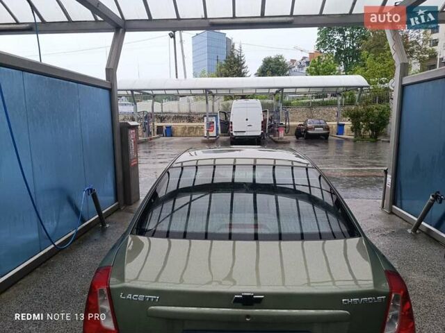Зелений Шевроле Лачетті, об'ємом двигуна 1.6 л та пробігом 280 тис. км за 3499 $, фото 5 на Automoto.ua