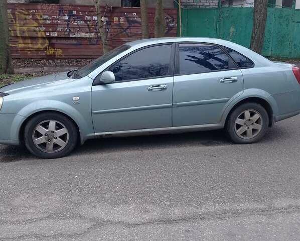 Зеленый Шевроле Лачетти, объемом двигателя 1.8 л и пробегом 203 тыс. км за 3300 $, фото 2 на Automoto.ua
