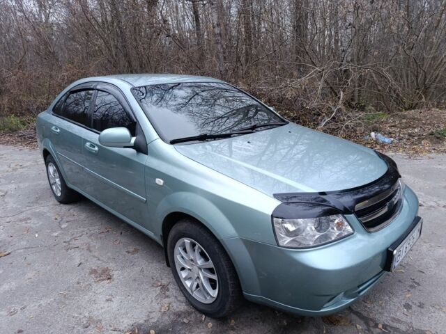 Зеленый Шевроле Лачетти, объемом двигателя 1.8 л и пробегом 208 тыс. км за 3800 $, фото 3 на Automoto.ua