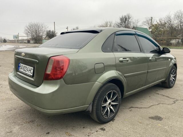 Зеленый Шевроле Лачетти, объемом двигателя 1.6 л и пробегом 280 тыс. км за 3800 $, фото 3 на Automoto.ua