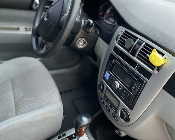 Зеленый Шевроле Лачетти, объемом двигателя 1.8 л и пробегом 315 тыс. км за 4200 $, фото 18 на Automoto.ua