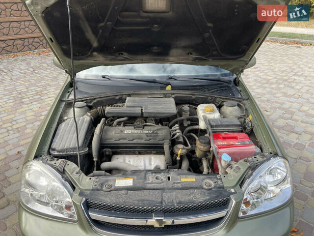 Зелений Шевроле Лачетті, об'ємом двигуна 1.8 л та пробігом 104 тис. км за 5200 $, фото 52 на Automoto.ua