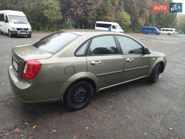 Зеленый Шевроле Лачетти, объемом двигателя 1.6 л и пробегом 373 тыс. км за 2500 $, фото 3 на Automoto.ua