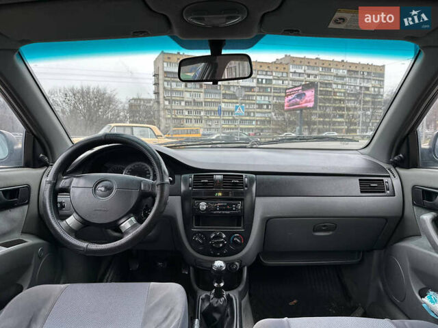 Зелений Шевроле Лачетті, об'ємом двигуна 1.6 л та пробігом 260 тис. км за 2800 $, фото 5 на Automoto.ua