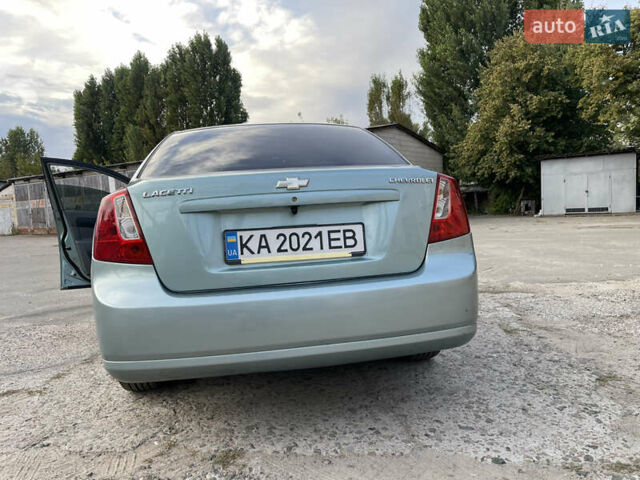 Зеленый Шевроле Лачетти, объемом двигателя 1.8 л и пробегом 156 тыс. км за 5000 $, фото 2 на Automoto.ua