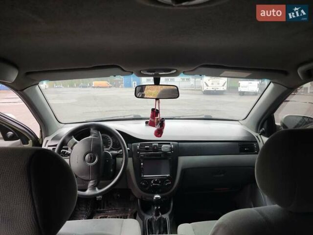 Зеленый Шевроле Лачетти, объемом двигателя 1.6 л и пробегом 373 тыс. км за 2500 $, фото 2 на Automoto.ua