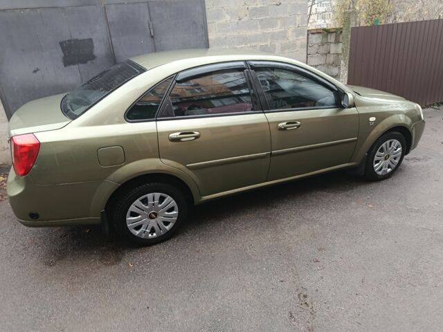 Зеленый Шевроле Лачетти, объемом двигателя 0 л и пробегом 231 тыс. км за 4000 $, фото 1 на Automoto.ua