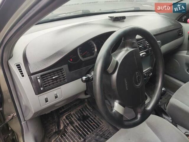 Зеленый Шевроле Лачетти, объемом двигателя 1.6 л и пробегом 373 тыс. км за 2500 $, фото 4 на Automoto.ua