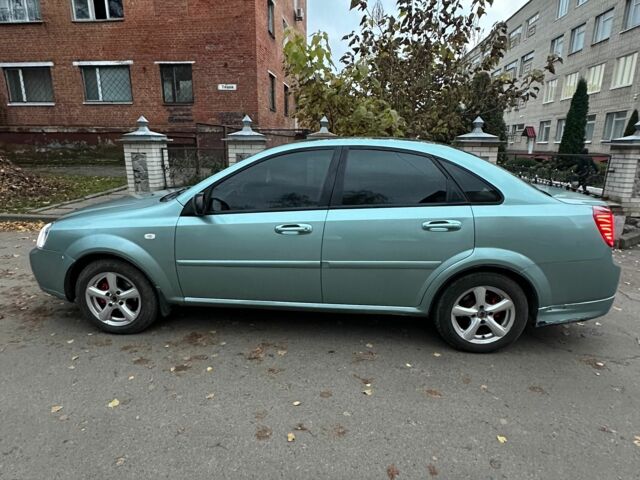 Зеленый Шевроле Лачетти, объемом двигателя 1.6 л и пробегом 281 тыс. км за 4500 $, фото 3 на Automoto.ua