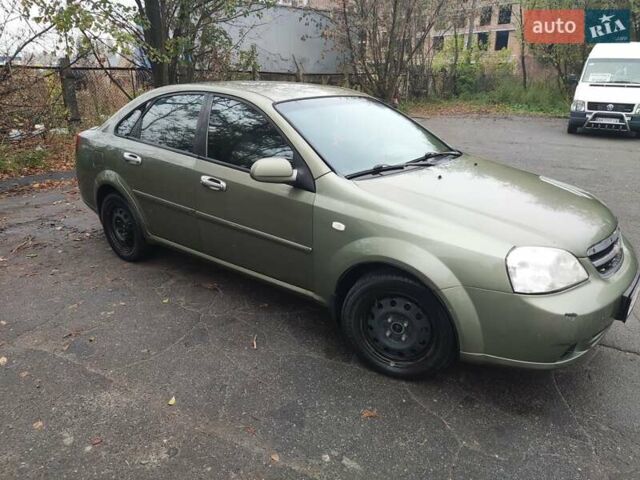 Зеленый Шевроле Лачетти, объемом двигателя 1.6 л и пробегом 373 тыс. км за 2500 $, фото 5 на Automoto.ua