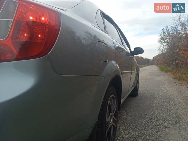 Зелений Шевроле Лачетті, об'ємом двигуна 1.6 л та пробігом 255 тис. км за 3999 $, фото 17 на Automoto.ua