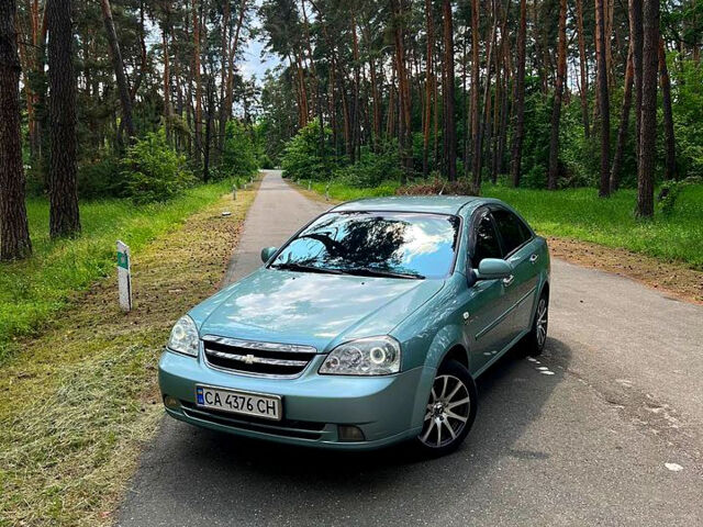 Зелений Шевроле Лачетті, об'ємом двигуна 1.8 л та пробігом 228 тис. км за 4800 $, фото 2 на Automoto.ua