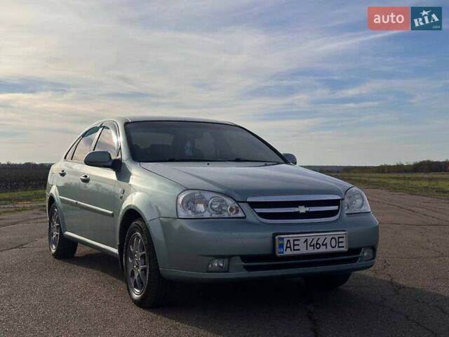 Зеленый Шевроле Лачетти, объемом двигателя 1.8 л и пробегом 238 тыс. км за 4700 $, фото 4 на Automoto.ua