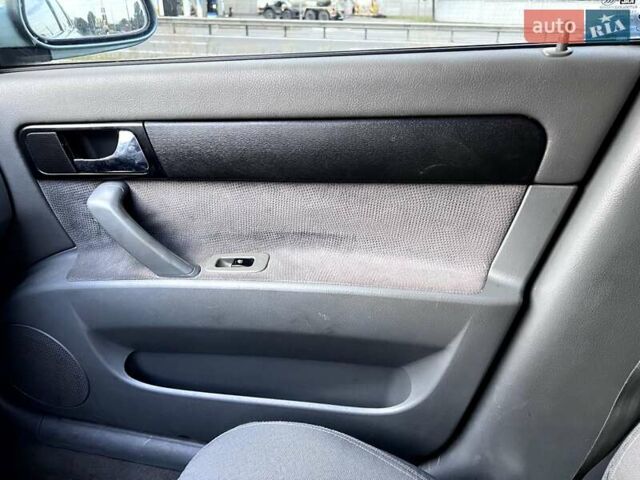 Зелений Шевроле Лачетті, об'ємом двигуна 1.8 л та пробігом 301 тис. км за 4000 $, фото 13 на Automoto.ua