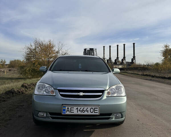 Зеленый Шевроле Лачетти, объемом двигателя 1.8 л и пробегом 238 тыс. км за 4500 $, фото 6 на Automoto.ua