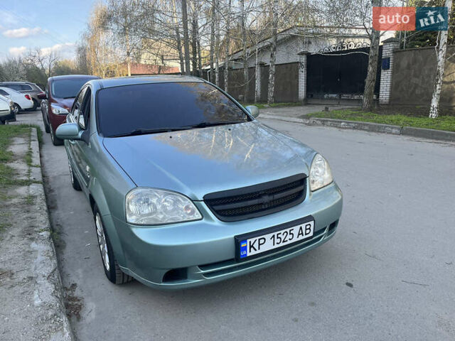 Зеленый Шевроле Лачетти, объемом двигателя 1.8 л и пробегом 273 тыс. км за 4600 $, фото 1 на Automoto.ua