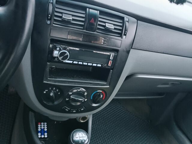 Зелений Шевроле Лачетті, об'ємом двигуна 1.6 л та пробігом 202 тис. км за 3400 $, фото 14 на Automoto.ua