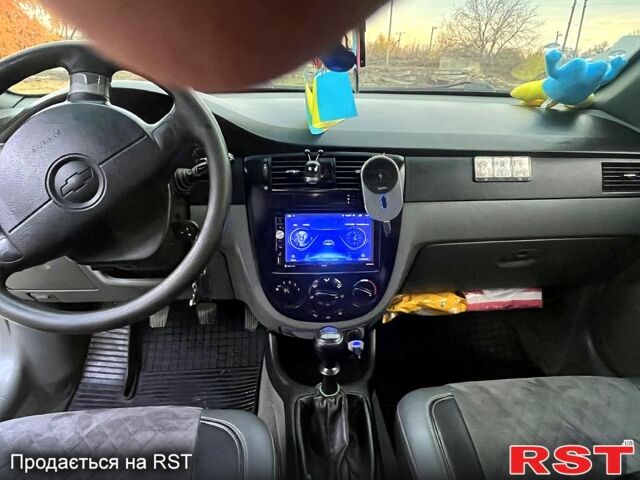 Зелений Шевроле Лачетті, об'ємом двигуна 1.6 л та пробігом 236 тис. км за 4500 $, фото 5 на Automoto.ua