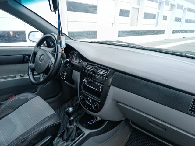 Зелений Шевроле Лачетті, об'ємом двигуна 1.6 л та пробігом 202 тис. км за 3400 $, фото 12 на Automoto.ua