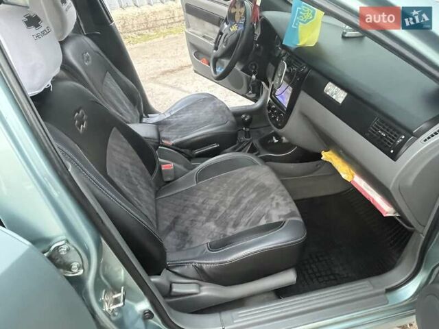Зеленый Шевроле Лачетти, объемом двигателя 1.6 л и пробегом 236 тыс. км за 4500 $, фото 9 на Automoto.ua