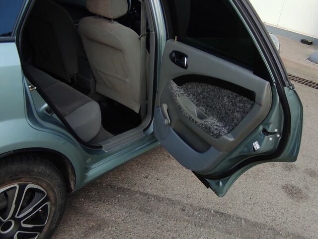 Зеленый Шевроле Лачетти, объемом двигателя 0 л и пробегом 215 тыс. км за 4200 $, фото 18 на Automoto.ua