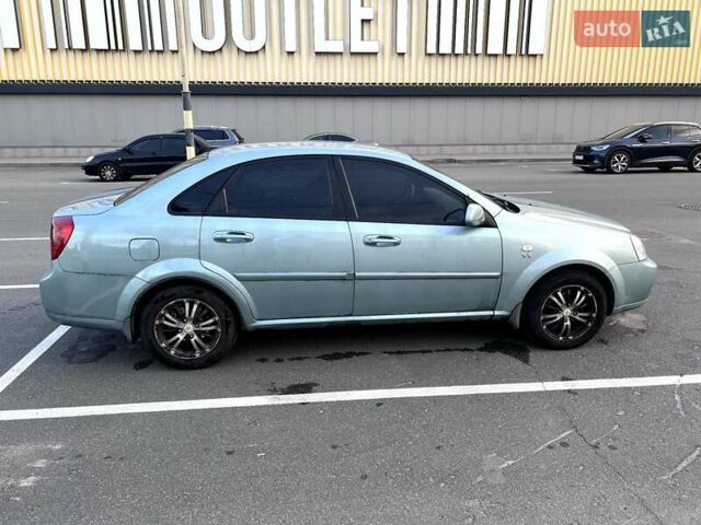 Зелений Шевроле Лачетті, об'ємом двигуна 1.8 л та пробігом 301 тис. км за 4000 $, фото 4 на Automoto.ua