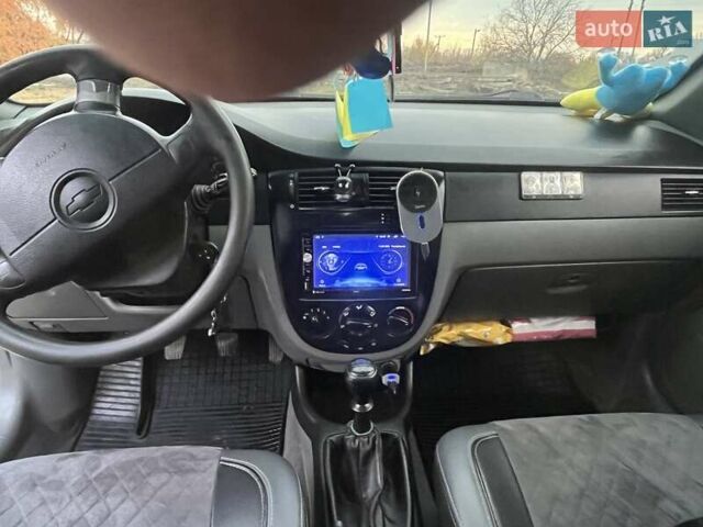 Зеленый Шевроле Лачетти, объемом двигателя 1.6 л и пробегом 236 тыс. км за 4500 $, фото 12 на Automoto.ua