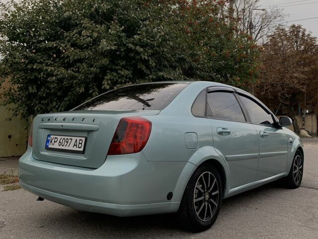 Зеленый Шевроле Лачетти, объемом двигателя 1.8 л и пробегом 240 тыс. км за 4700 $, фото 2 на Automoto.ua