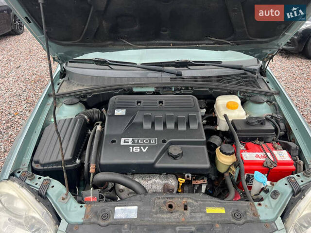 Зеленый Шевроле Лачетти, объемом двигателя 1.6 л и пробегом 237 тыс. км за 4999 $, фото 18 на Automoto.ua