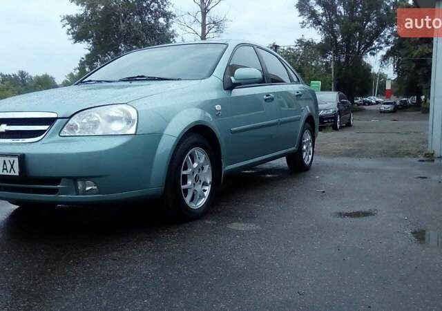 Зеленый Шевроле Лачетти, объемом двигателя 1.8 л и пробегом 120 тыс. км за 4000 $, фото 5 на Automoto.ua