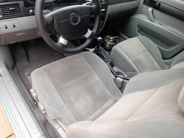 Зелений Шевроле Лачетті, об'ємом двигуна 1.6 л та пробігом 183 тис. км за 3900 $, фото 5 на Automoto.ua